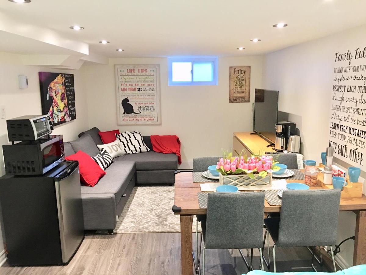 Luxury Bachelor Suite 潘特克莱尔 外观 照片